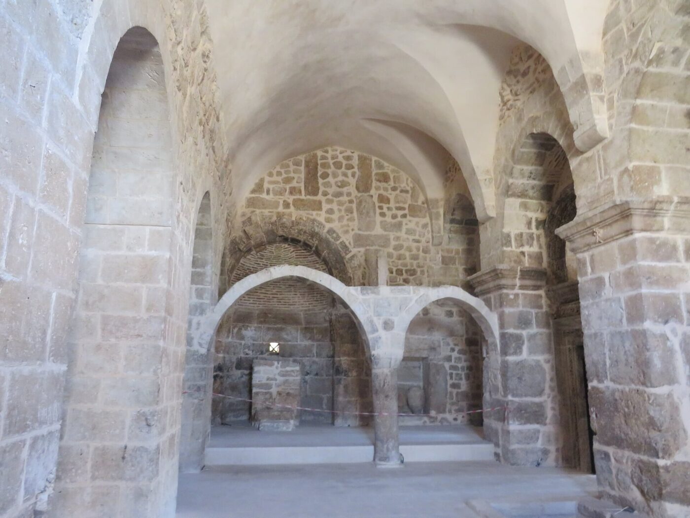 Mor Yakup Kilisesi ve Nusaybin, Mardin — konaktan 55 dk araçla